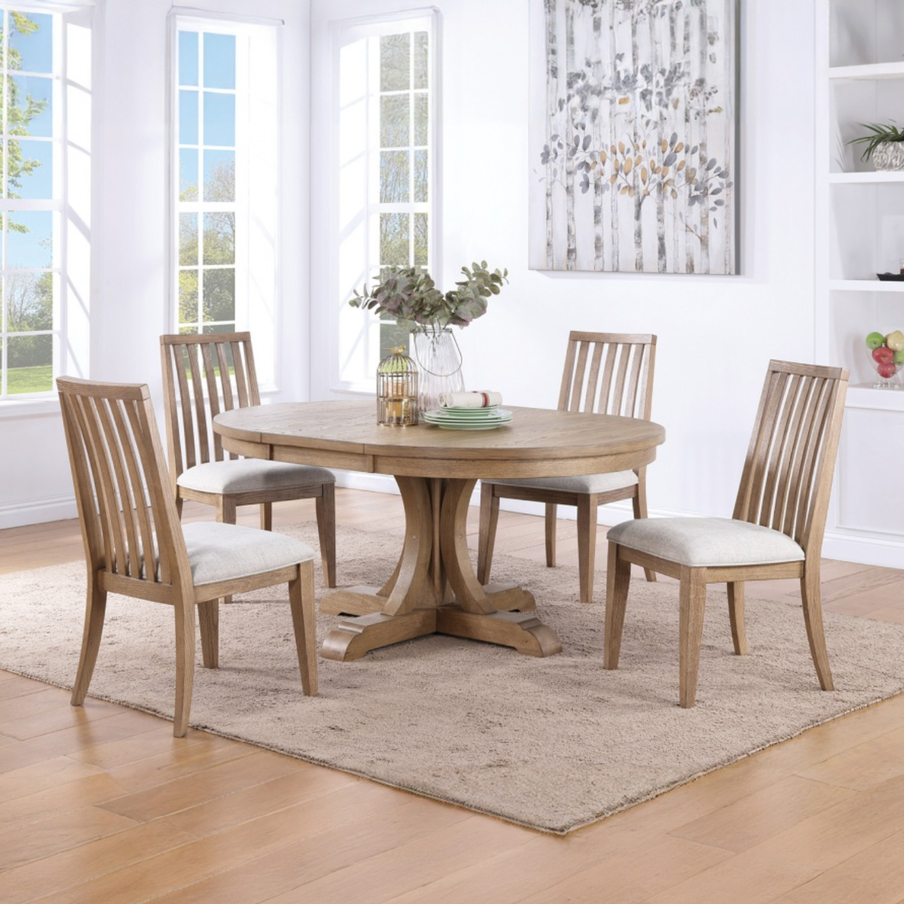 Nevada Round w/ Wood Chairs